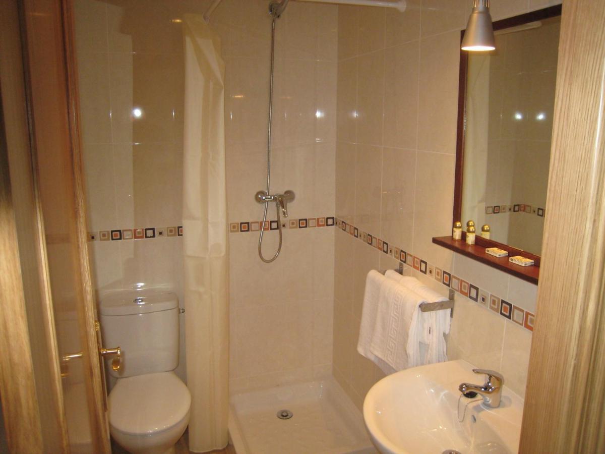 Hostal Alfajarin El Burgo de Ebro Стая снимка